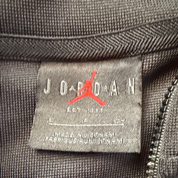 Jordan Women's Black and White Track Jacket and Pants complete set - Picture 2 of 6